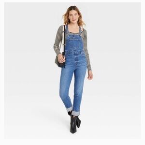 Universal Thread Women's Classic Blue Denim Overalls